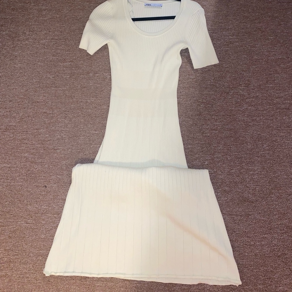 White yellow dress from zara.
